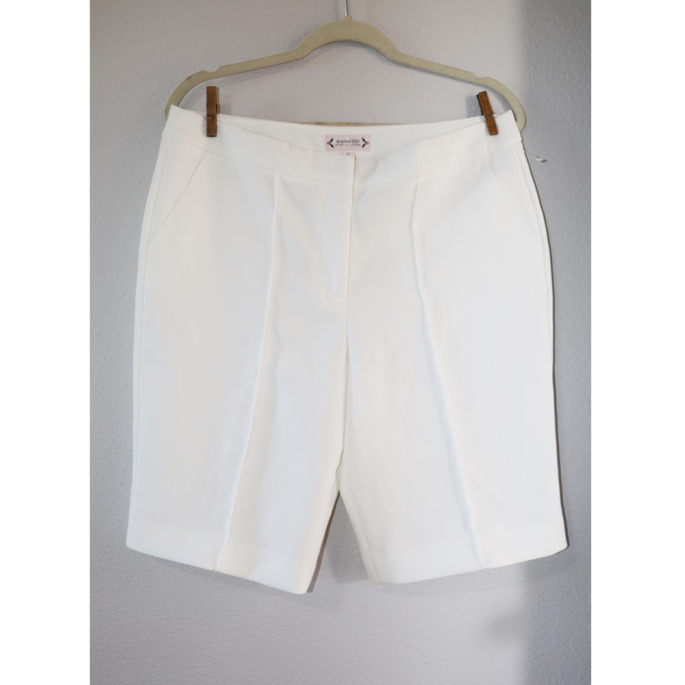 Nanette Lepore White Bermuda Shorts